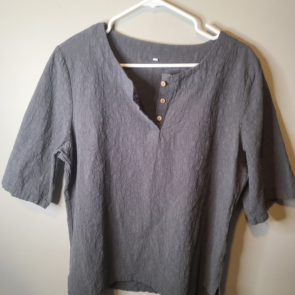 Grey half sleeve casual top size large